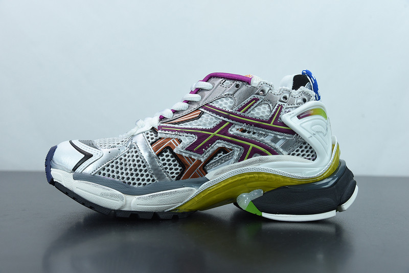 Ba*len*cia*ga runner sneaker