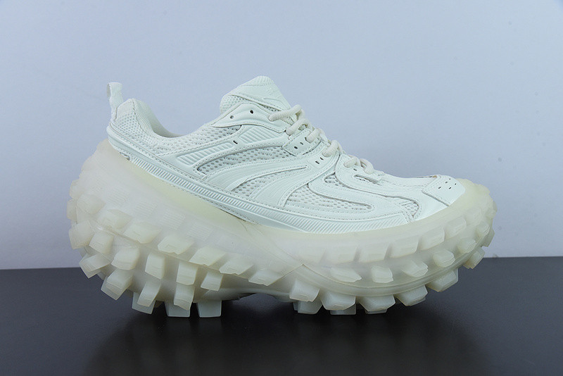 BC DEFENDER RUBBER PLATFORM SNEAKERS