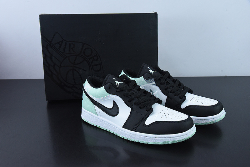 Air Jordan 1 Low “Tie-Dye” DM1199-100
