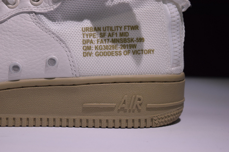 NIKE AIR FORCE 1 MID 