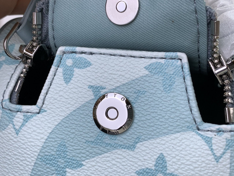 LVT PURSE