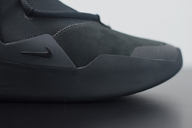 NIKE CONFIRMS AIR FEAR OF GOD 1 “TRIPLE BLACK”  AR4237-005