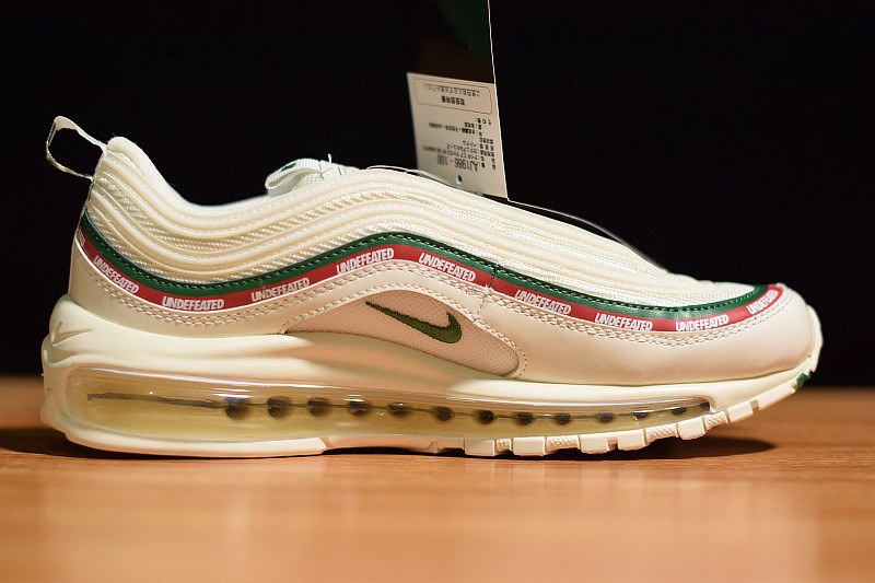 NIKE AIR MAX 97 OG/ UNDFTD "UNDEFEATED" AJ1986-100