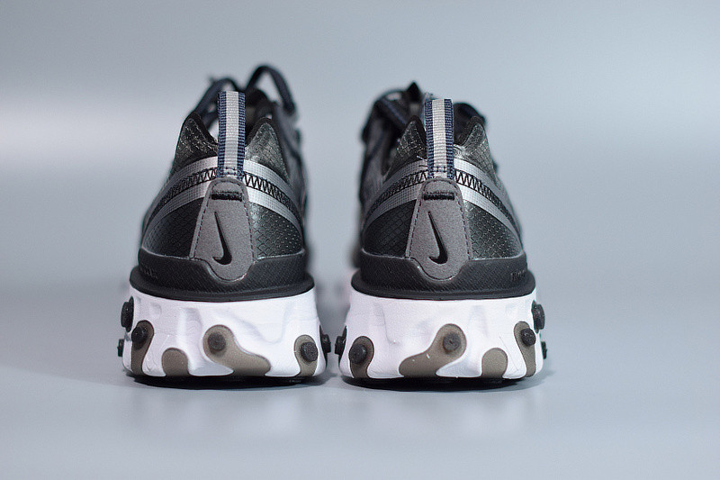 NIKE REACT ELEMENT 87 