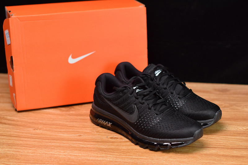 NIKE AIR MAX 2017 