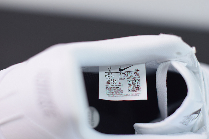 NIKE AIR FORCE 1 LOW “SKETCH” IN WHITE/BLACK CW7581-101