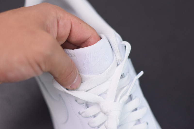 NIKE AIR FORCE 1 LOW WHITE 315122-112