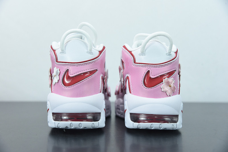 NIKE AIR MORE UPTEMPO 96 GS"WHITE/CHERRY BLOSSOMS