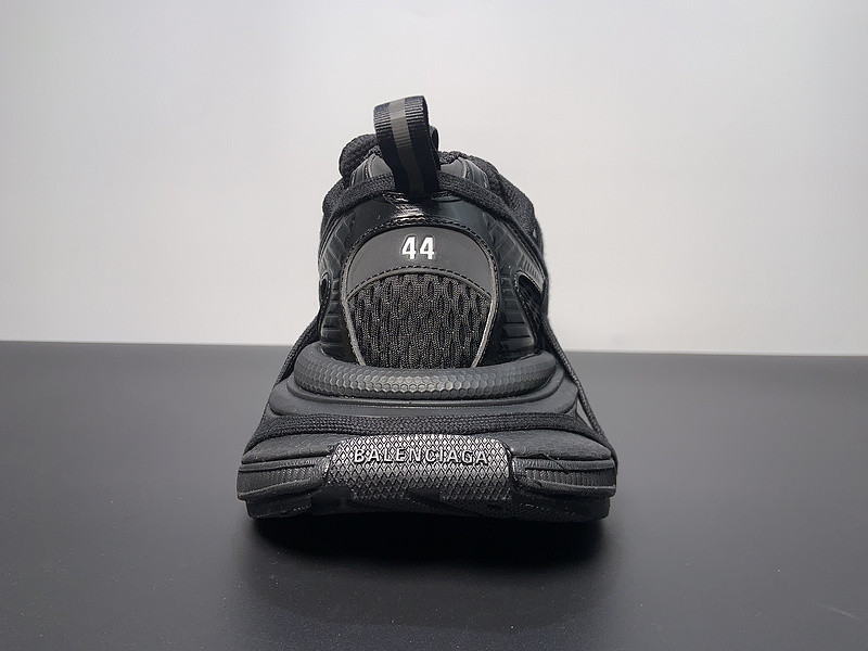 BC 3XL SNEAKER