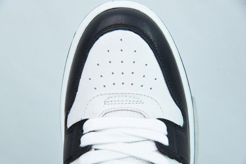 OF™ C/O VIRGIL ABLOH OUT OF OFFICE LOW-TOP LEATHER SNEAKERS ‘OOO“