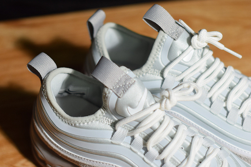 NIKE AIR MAX 97 ULTRA 17 PURE PLATINUM 924452-002