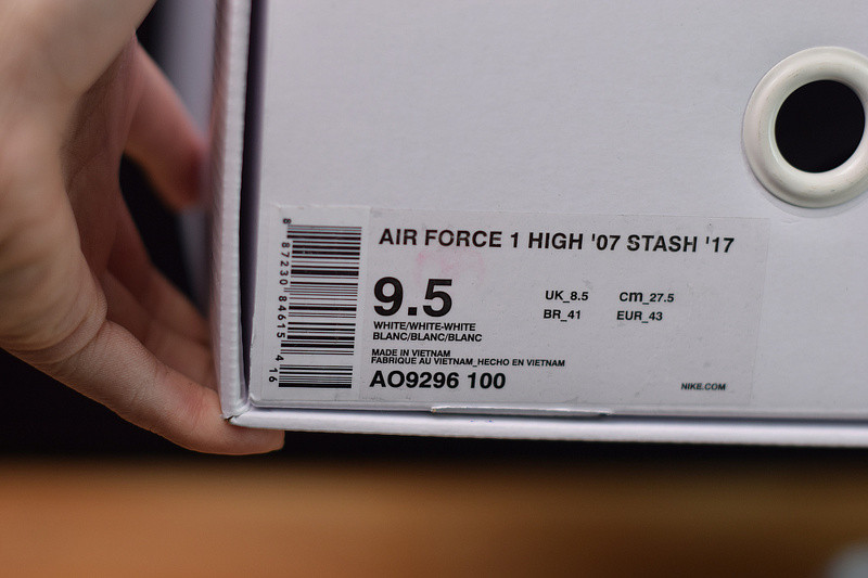 NIKE AIR FORCE 1 HIGH 