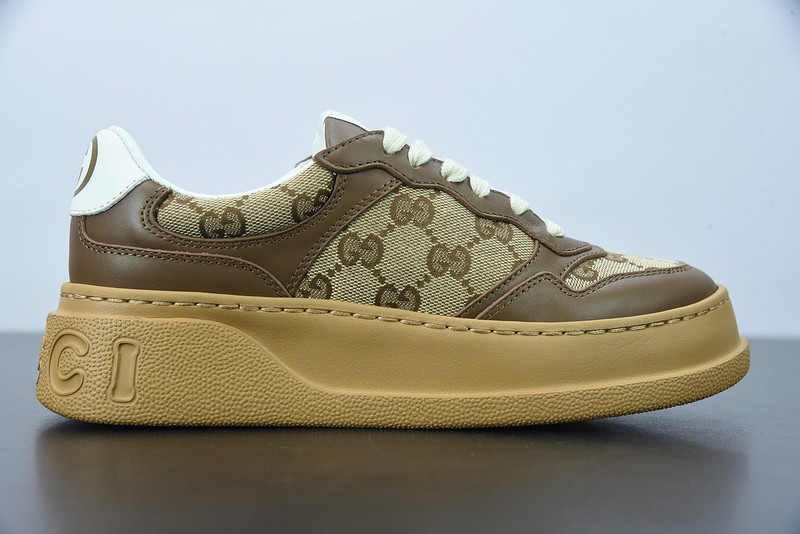 G*u*i sneaker