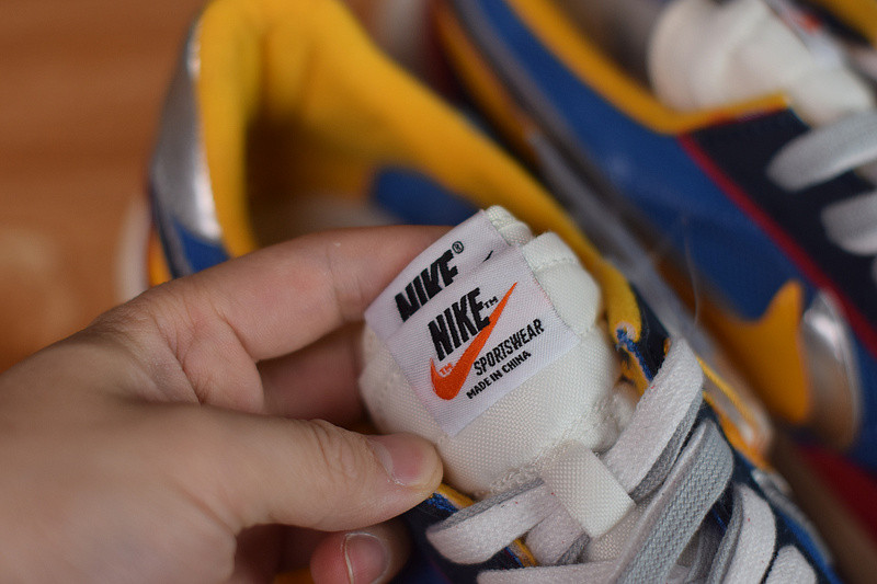 NIKE SACAI X LDV WAFFLE 