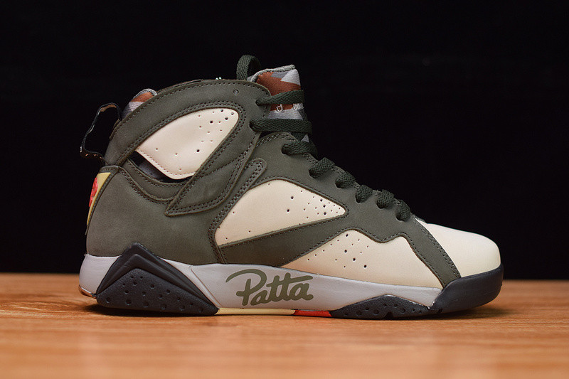 PATTA X AIR JORDAN 7 RETRO OG SP  “ICICLE” AT3375-100