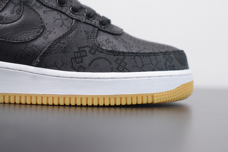 FRAGMENT CLOT NIKE AIR FORCE 1 PREMIUM RELEASE CZ3986-001