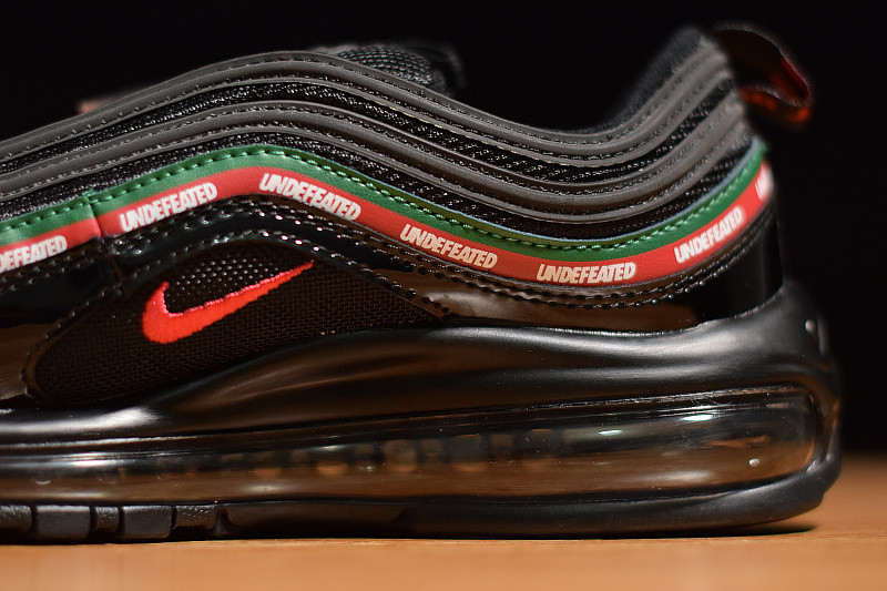NIKE AIR MAX 97 OG/UNDFTD "UNDEFEATED" AJ1986-001