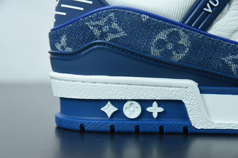 LVT SNEAKERS