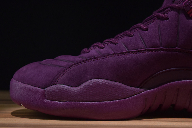 AIR JORDAN 12  RETRO 