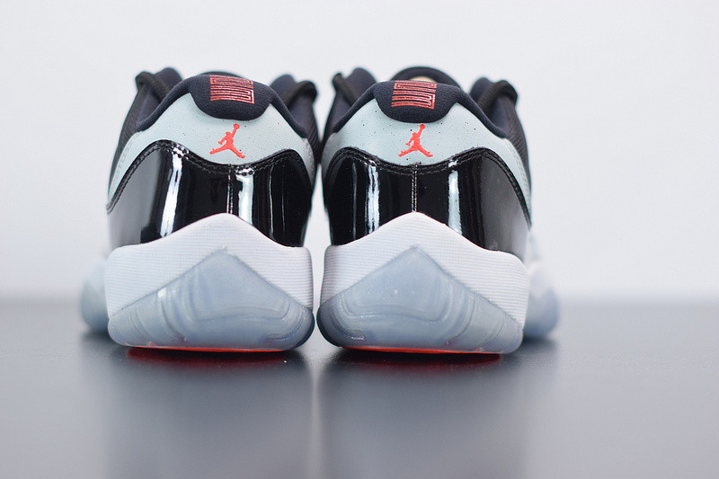 AIR JORDAN 11 RETRO LOW  