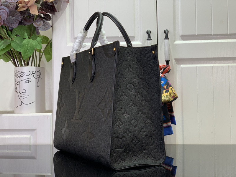 LVT PURSE