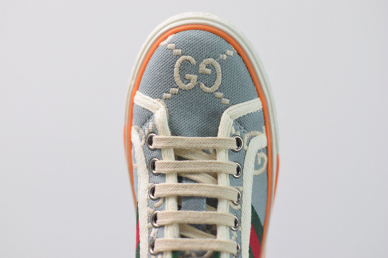 G*u*i ace embroidered low-top sneaker