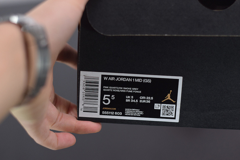 AIR JORDAN 1 MID “PINK QUARTZ” 555112-603