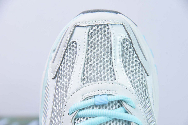 Nike Zoom Vomero 5 