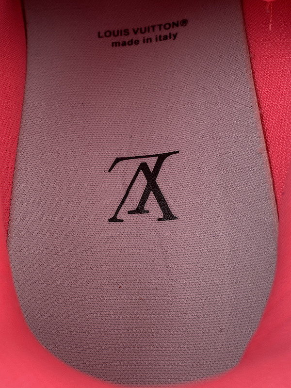 LVT SNEAKERS
