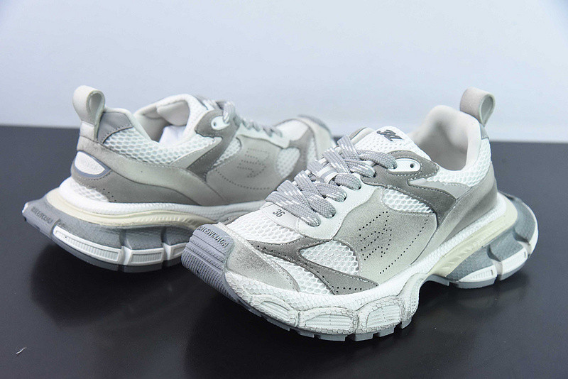 BC XL SNEAKERS