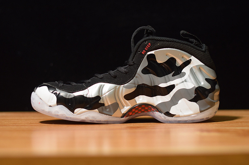 NIKE AIR FOAMPOSITE ONE PRM "FIGHTER JET" 575420-001