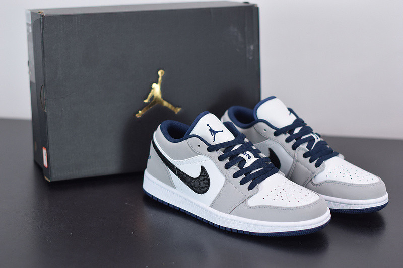AIR JORDAN 1 LOW 