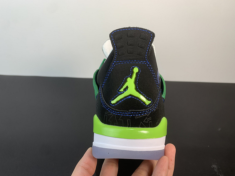 AIR JORDAN 4 RETRO 