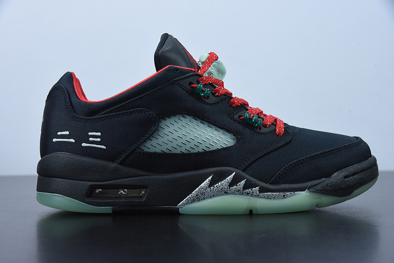 AIR JORDAN 5 RETRO “ANTHRACITE” DM4640-036