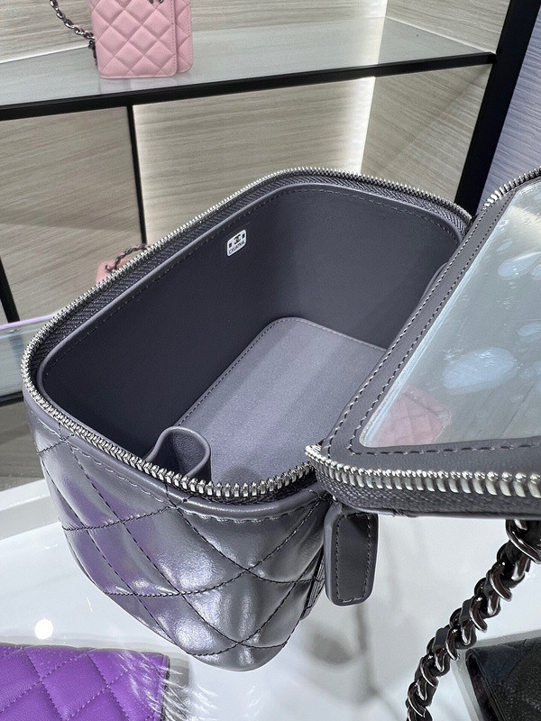 Ch*el purse