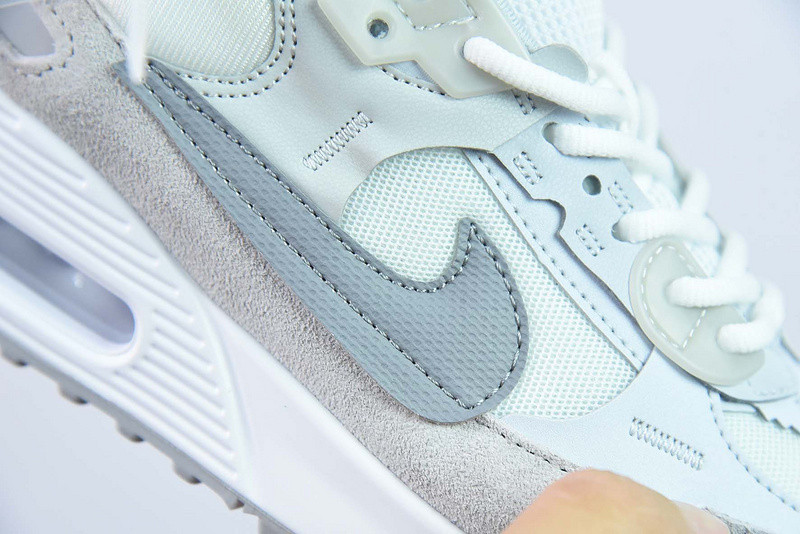 Nike WMNS AIR MAX 90 FUTURA 