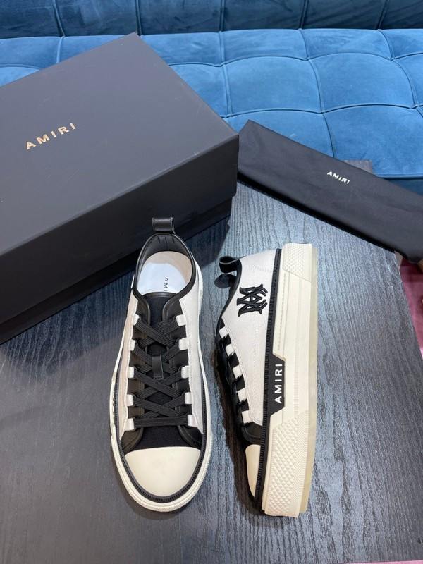 AMIRI stars court sneakers