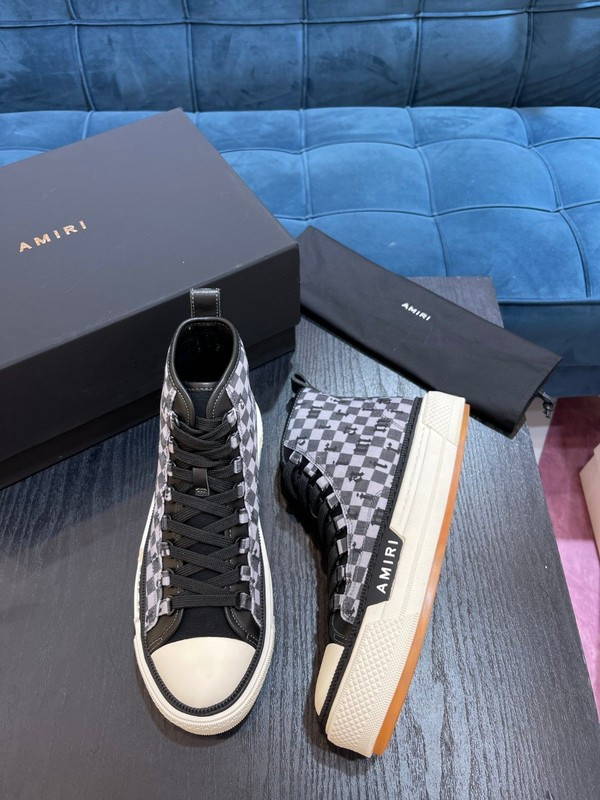 AMIRI stars court sneakers