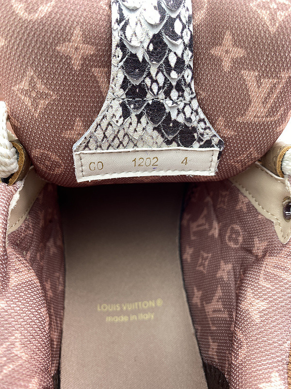 LVT SNEAKERS