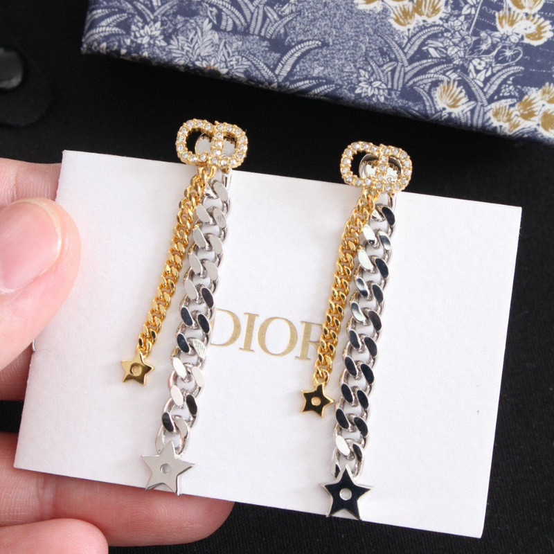 D10r earring