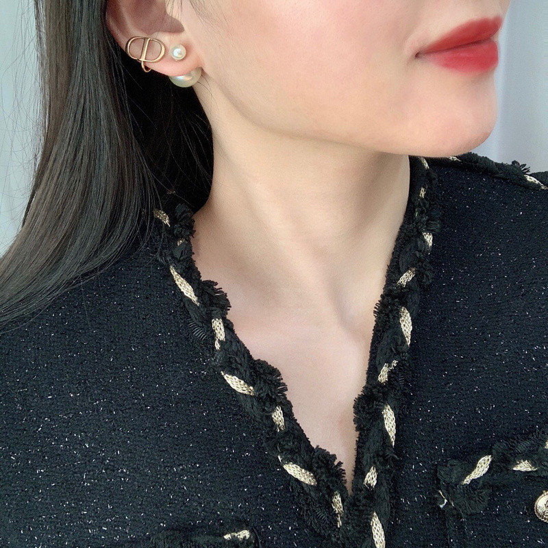 D10r earring