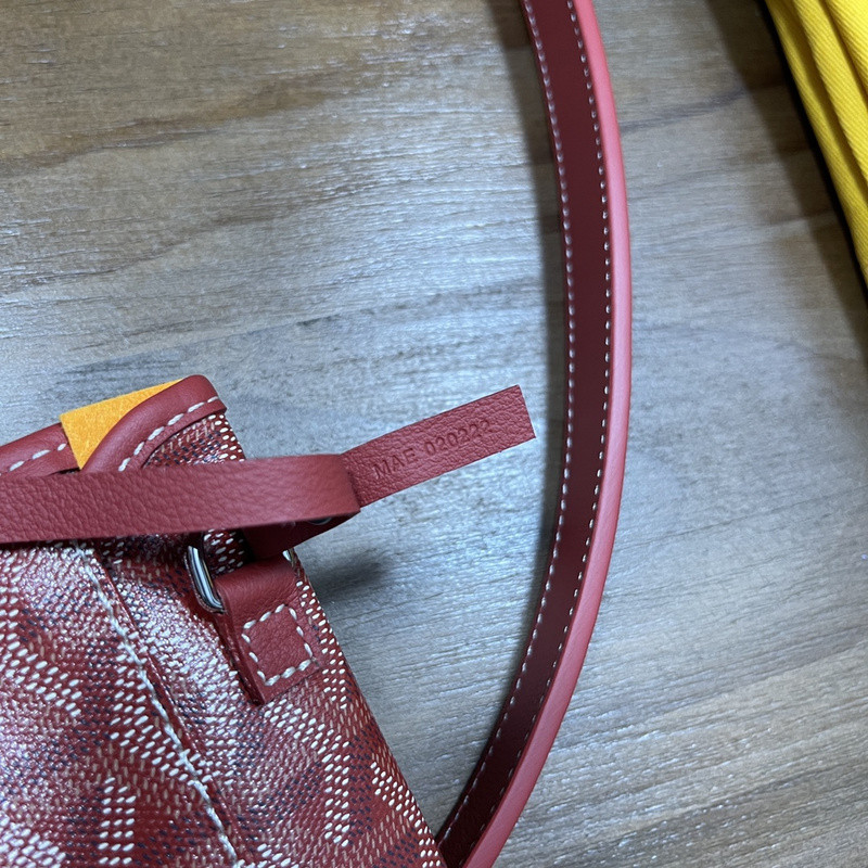 Go*ard purse