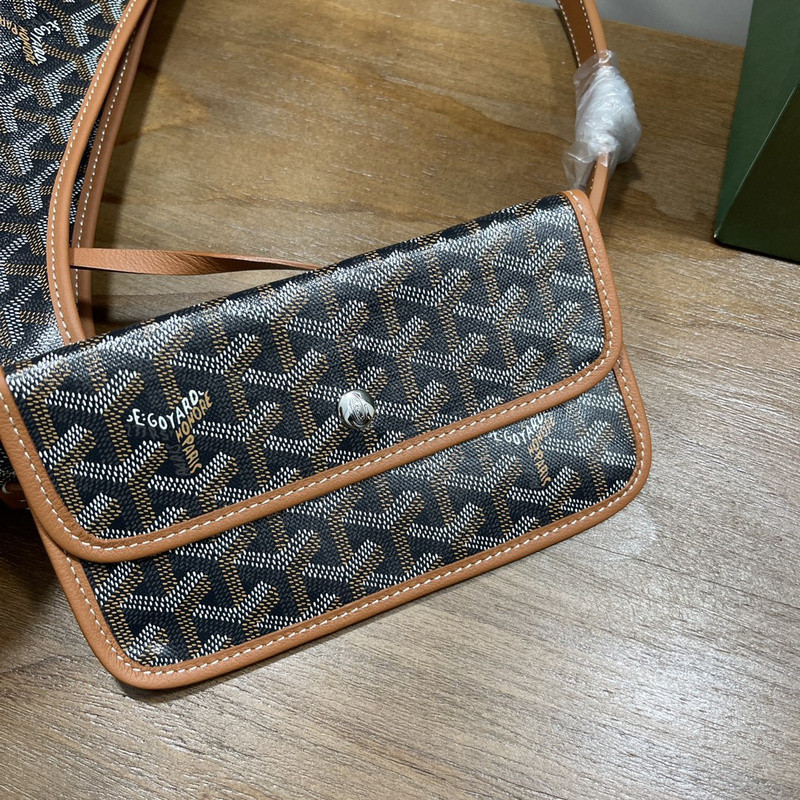 Go*ard purse