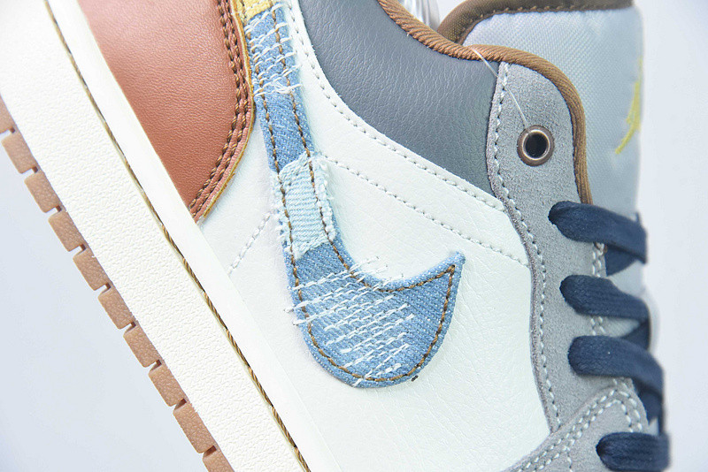 Air Jordan 1 Low 