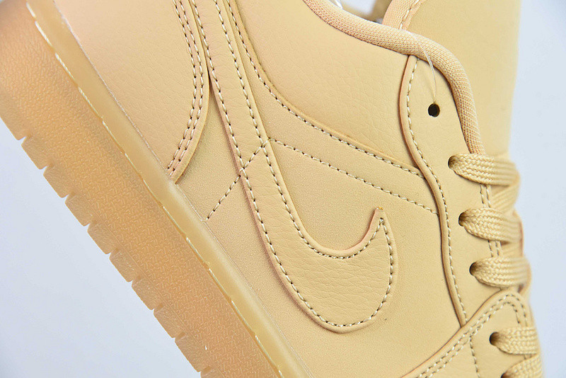 Air Jordan 1 Low “Pale Vanilla” FZ3972-294