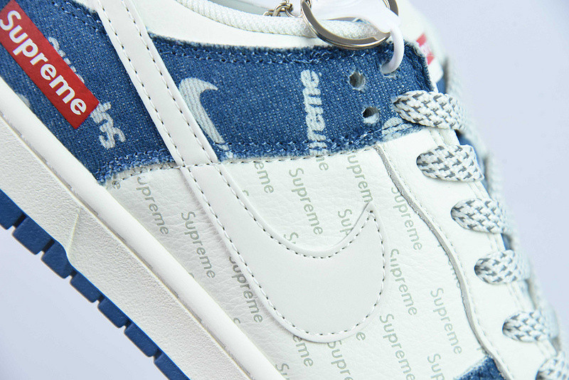 Nike SB Dunk Low Supreme Denim Blue Off White Red FC1688-194