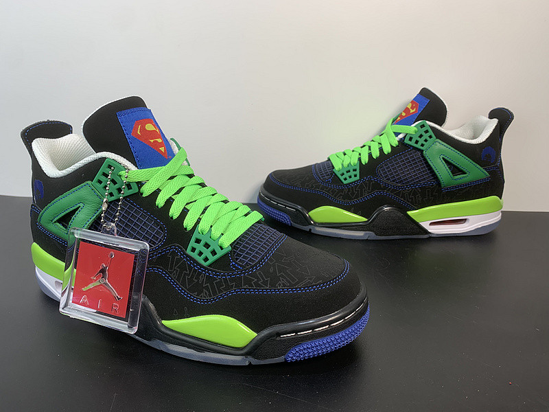 AIR JORDAN 4 RETRO 
