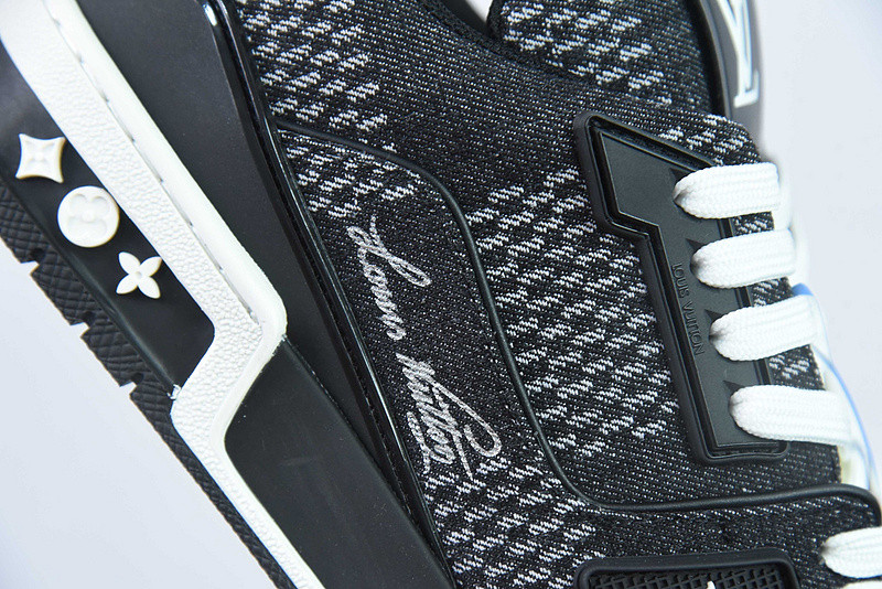 LVT SNEAKERS