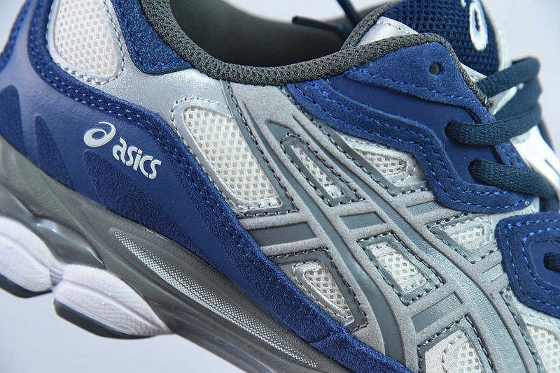 ASICS Gel NYC 
