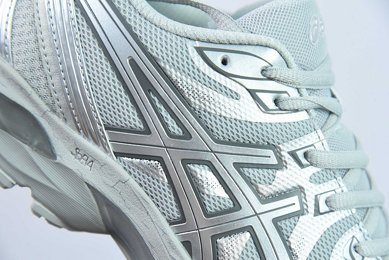 ASICS Gel Flux 4 